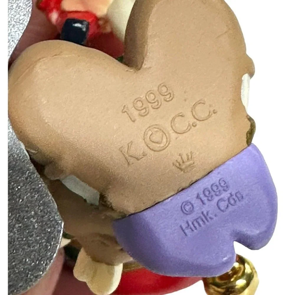 1999 Hallmark KOCC CLUB Christmas Ornament‎ ARTIC ARTIST Elf Painting Toys Pixie